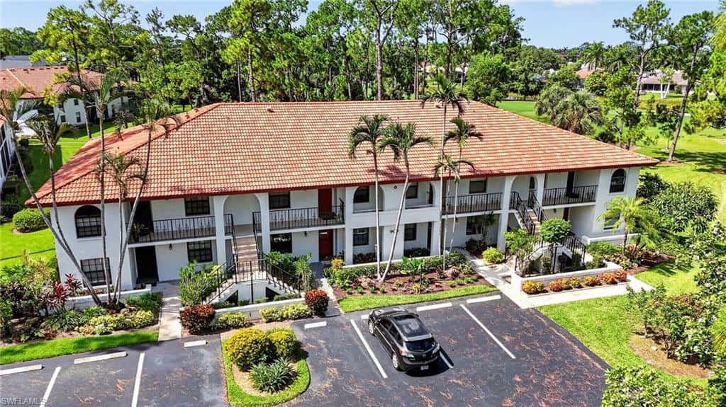 909 Augusta Blvd #7, Naples, photo 34