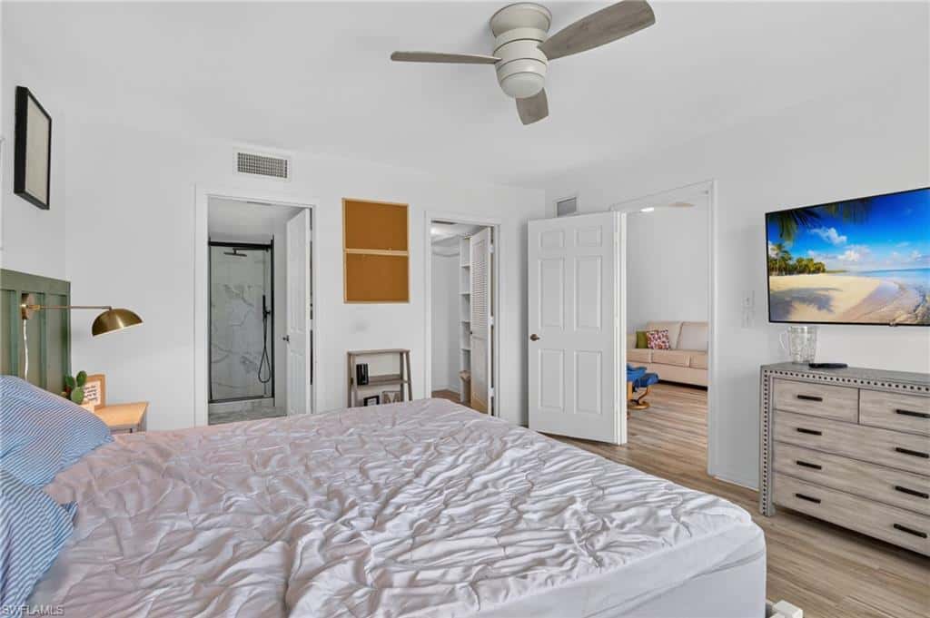 909 Augusta Blvd #7, Naples, photo 18