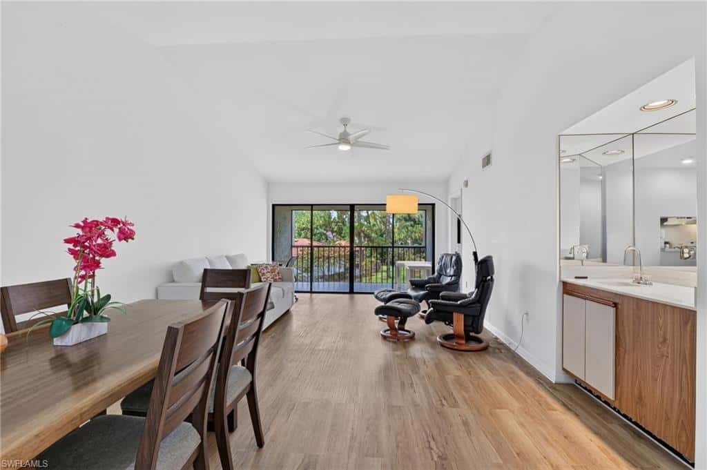 909 Augusta Blvd #7, Naples, photo 8
