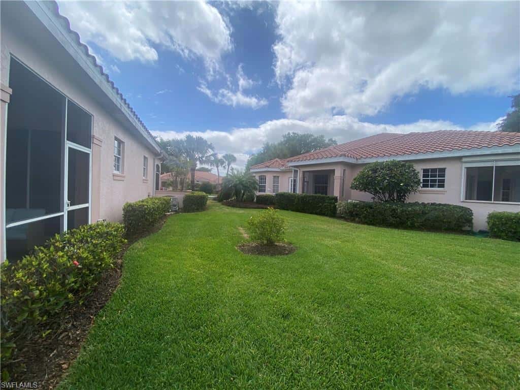 9181 Las Maderas Dr, Bonita Springs, photo 5