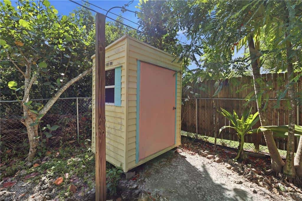 224 Benson St, Naples, photo 34
