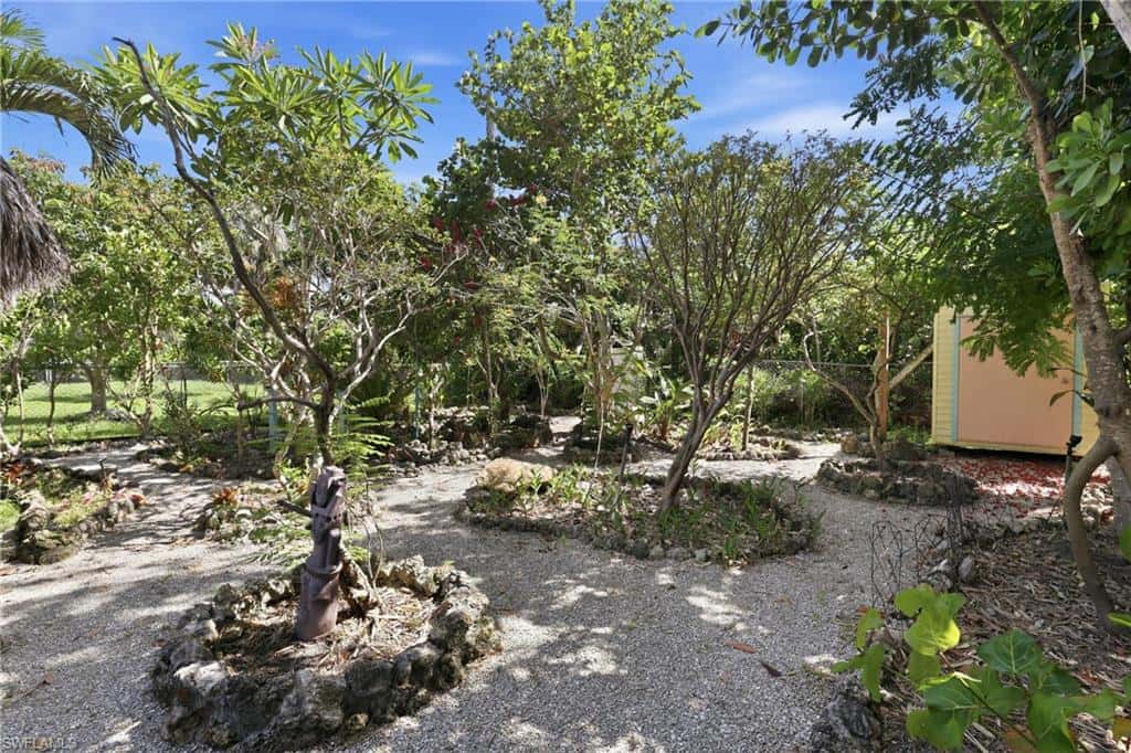 224 Benson St, Naples, photo 33