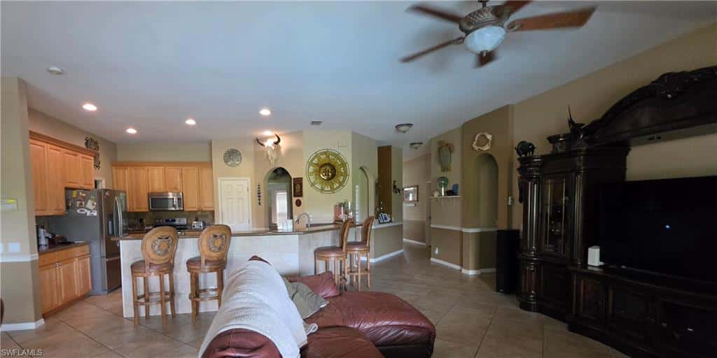 12810 Aston Oaks Dr, Fort Myers, photo 5