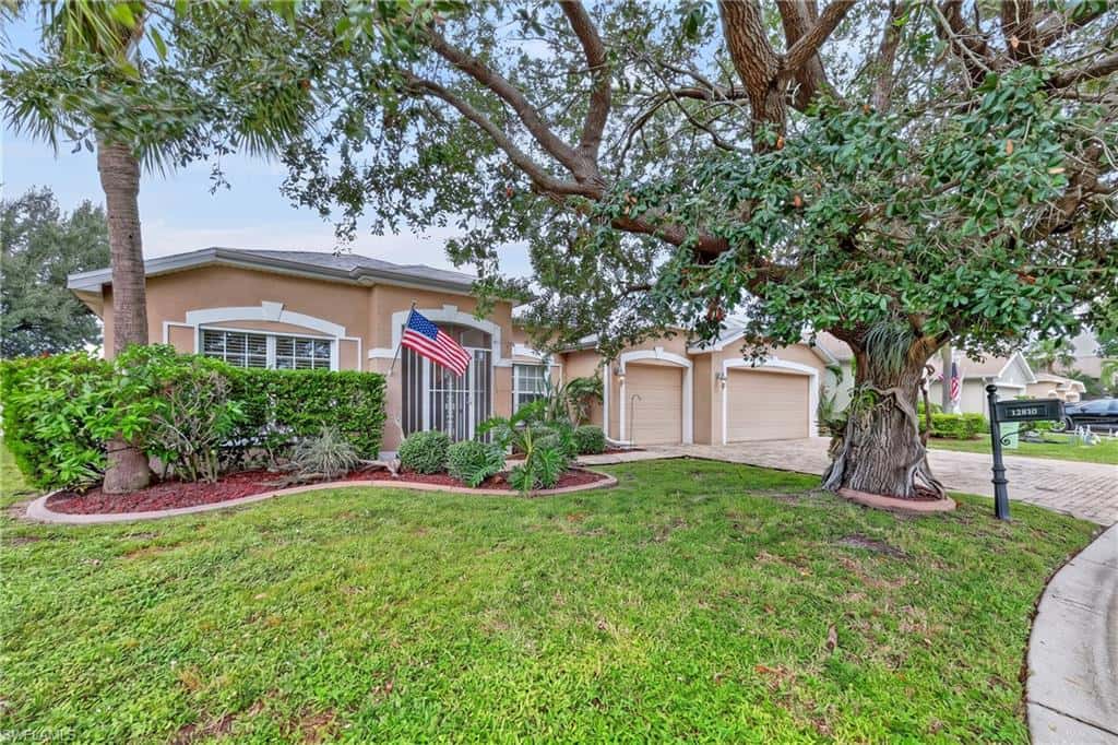 12810 Aston Oaks Dr, Fort Myers, photo 49