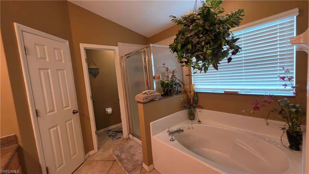 12810 Aston Oaks Dr, Fort Myers, photo 15