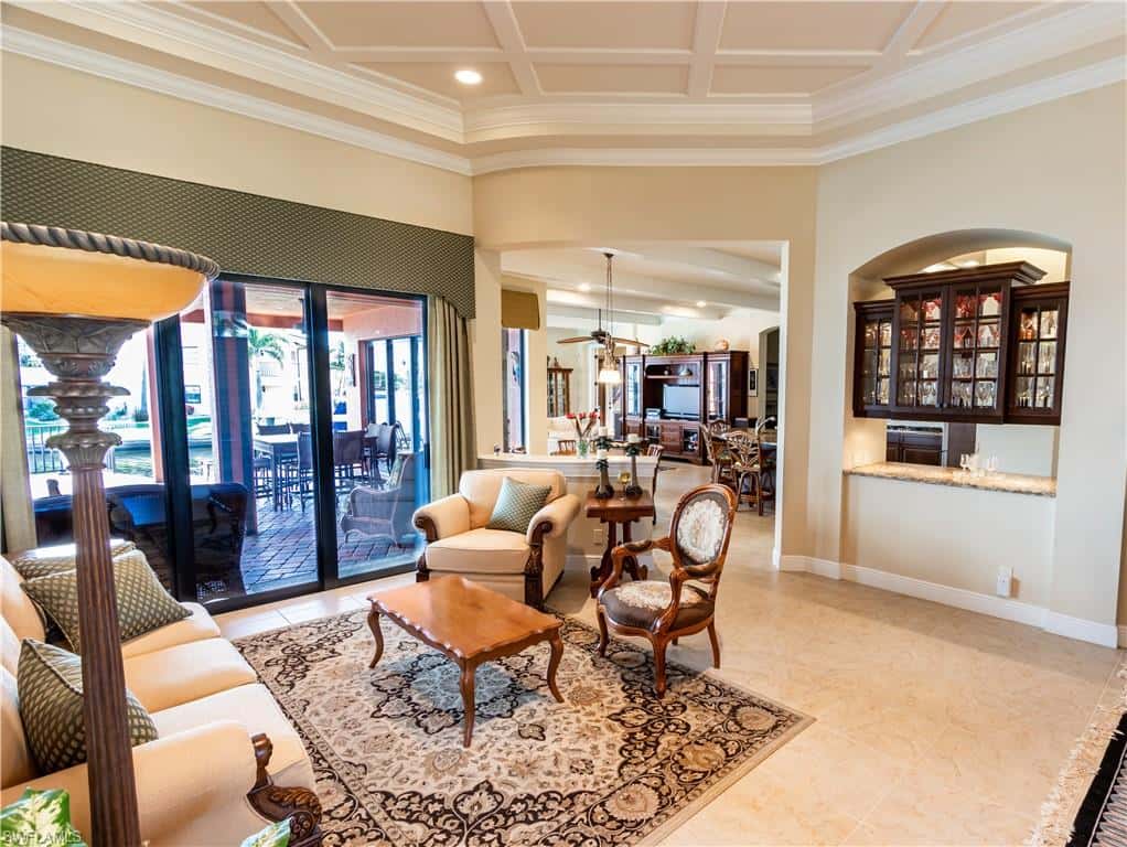 447 Avalon Dr, Cape Coral, photo 12