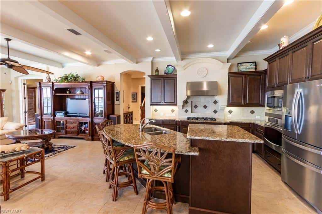447 Avalon Dr, Cape Coral, photo 22