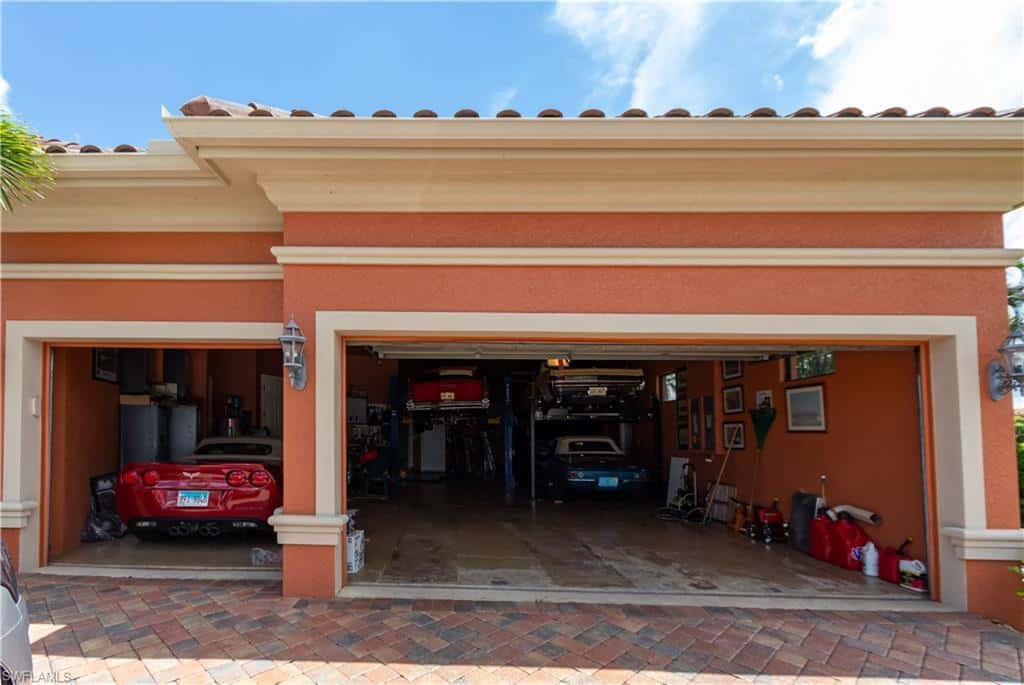 447 Avalon Dr, Cape Coral, photo 7