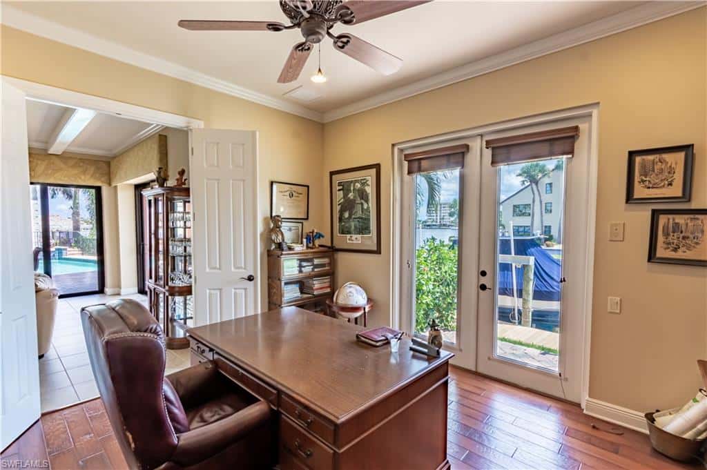 447 Avalon Dr, Cape Coral, photo 36