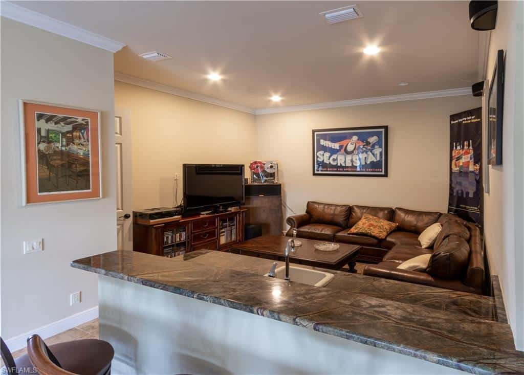 447 Avalon Dr, Cape Coral, photo 28