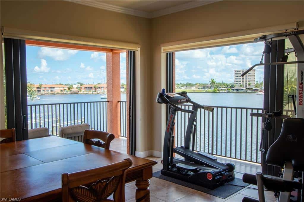 447 Avalon Dr, Cape Coral, photo 30