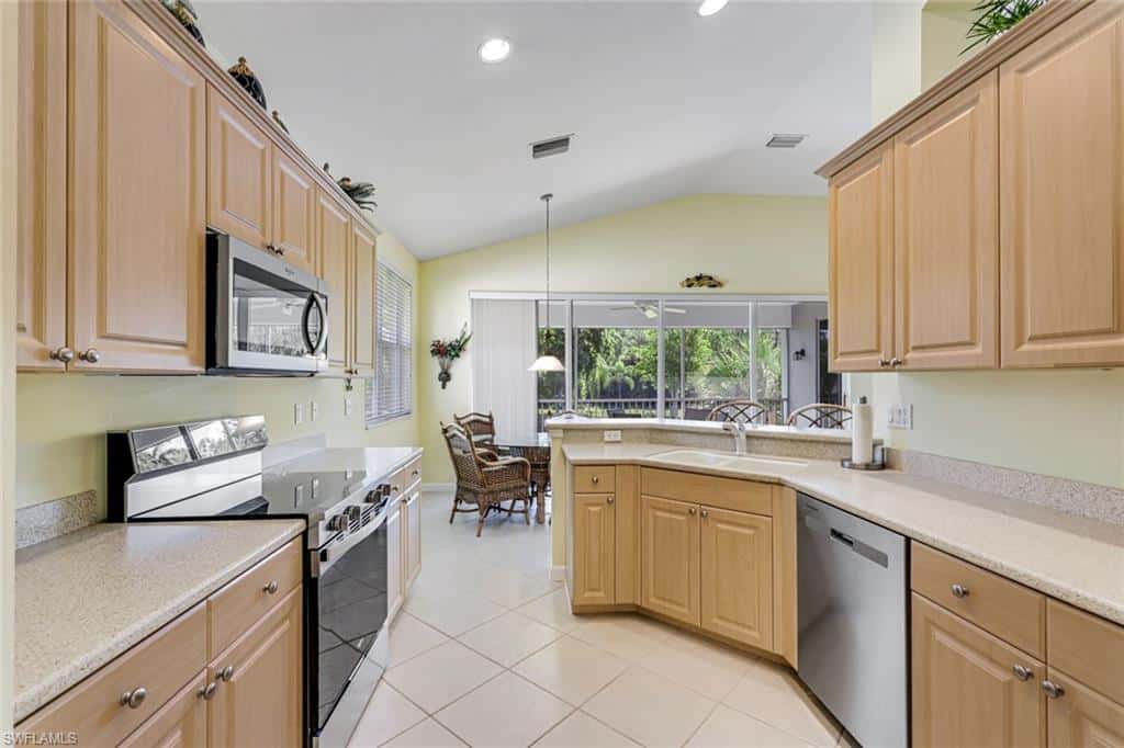 6858 Ascot Dr #201, Naples, photo 9