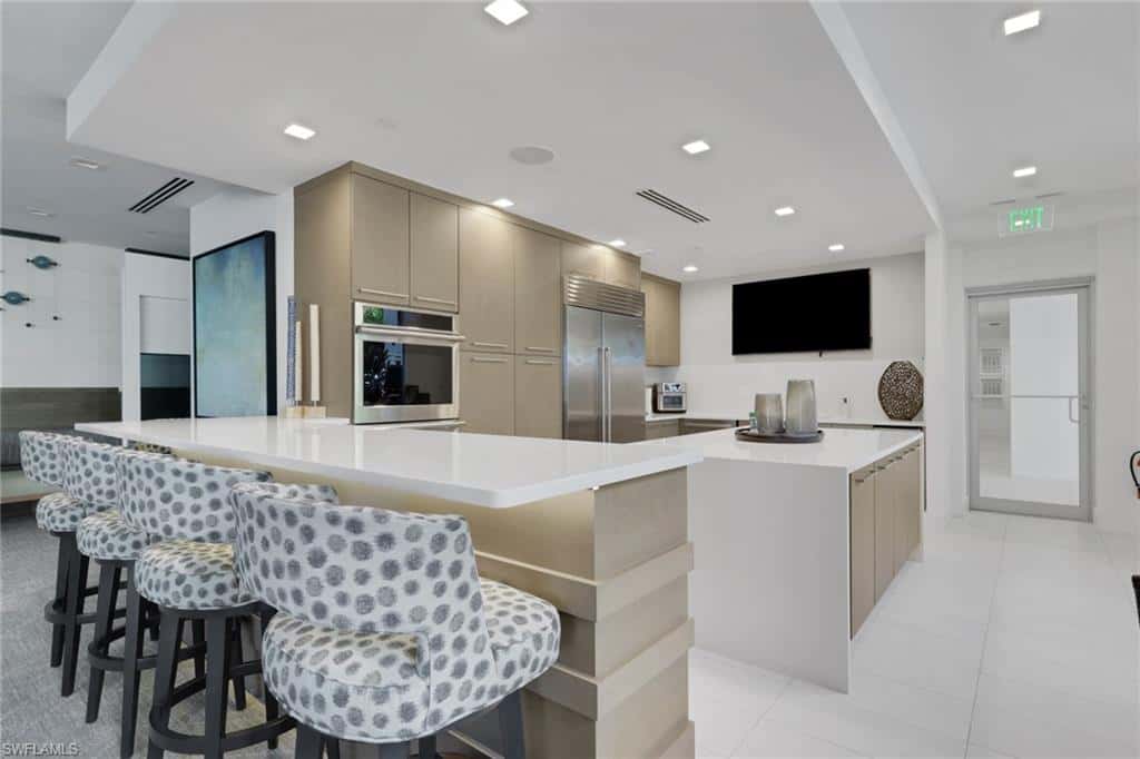 4051 Gulf Shore Blvd #1206, Naples, photo 19