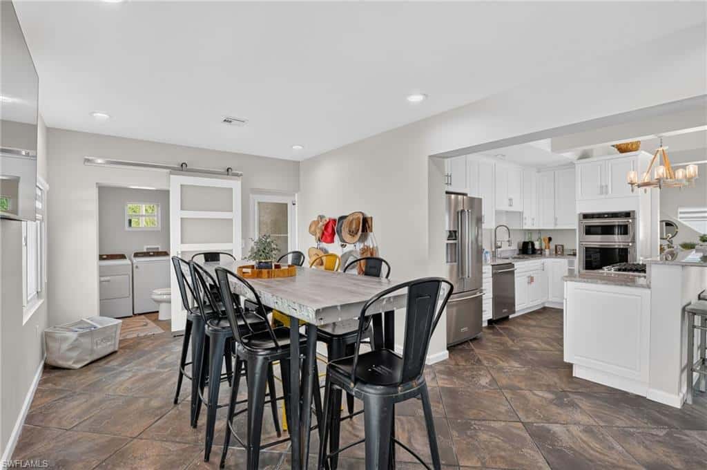 309 Donora Blvd, Fort Myers Beach, photo 17