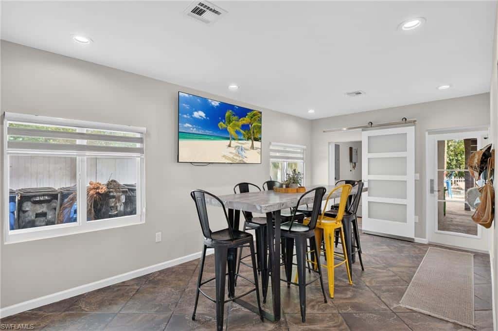 309 Donora Blvd, Fort Myers Beach, photo 16