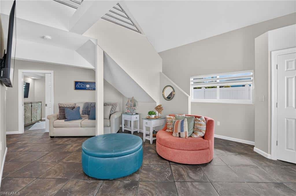 309 Donora Blvd, Fort Myers Beach, photo 5
