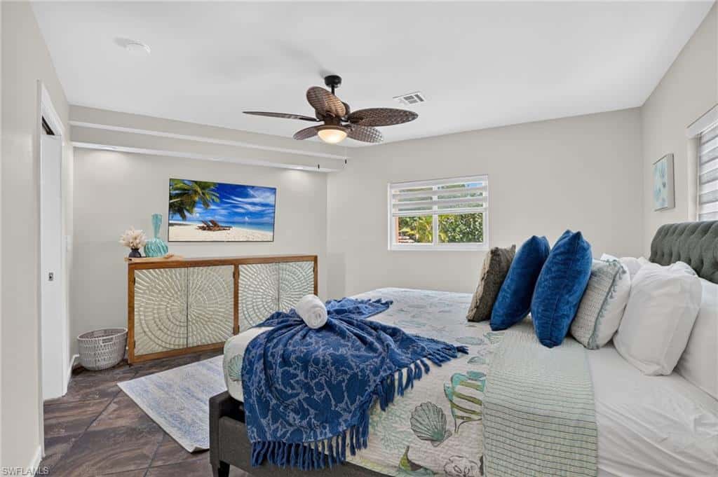 309 Donora Blvd, Fort Myers Beach, photo 38