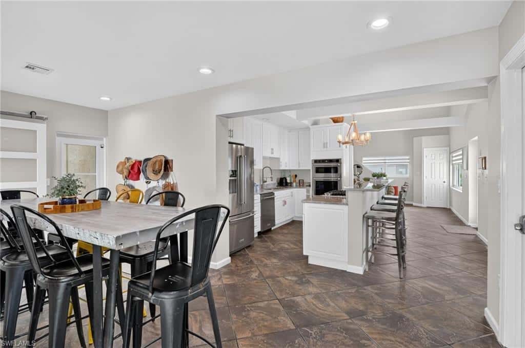 309 Donora Blvd, Fort Myers Beach, photo 18