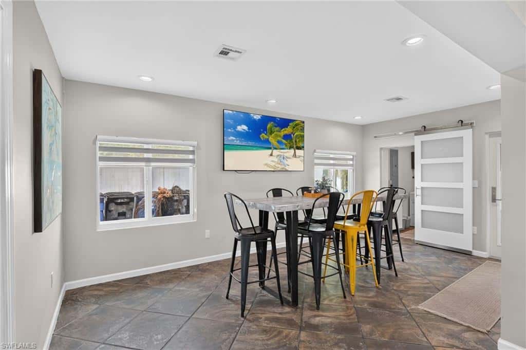 309 Donora Blvd, Fort Myers Beach, photo 15