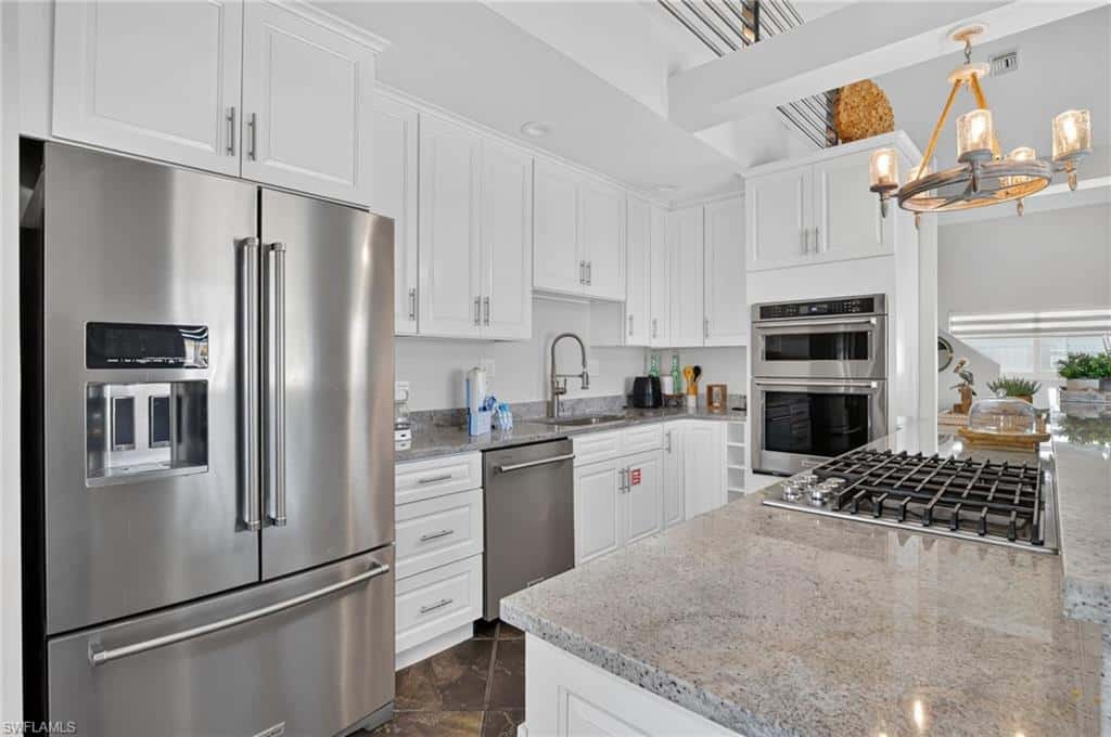 309 Donora Blvd, Fort Myers Beach, photo 11