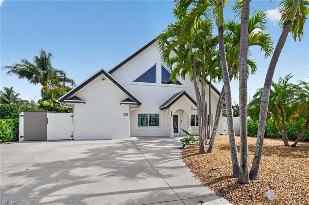 309 Donora Blvd, Fort Myers Beach, photo 4
