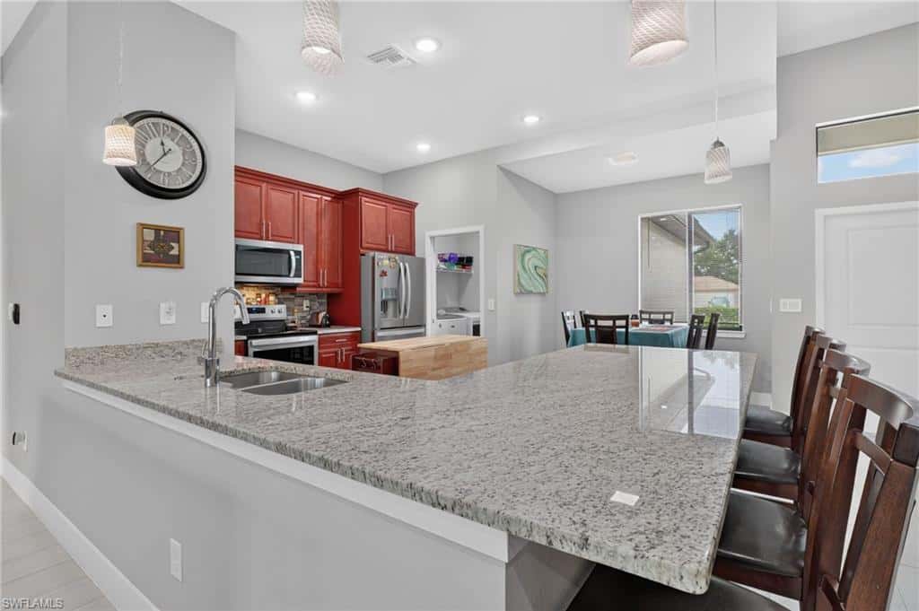 307 Gleason Pkwy, Cape Coral, photo 13