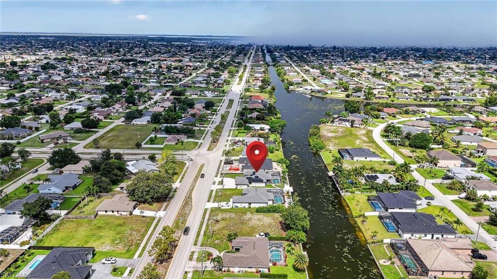 307 Gleason Pkwy, Cape Coral, photo 38