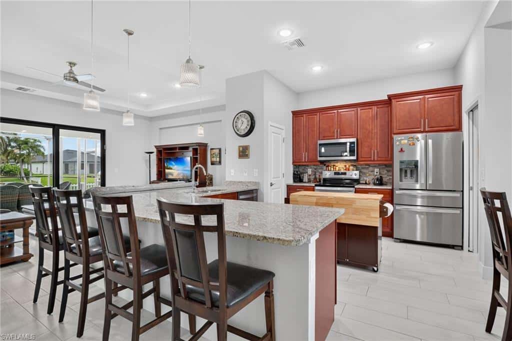 307 Gleason Pkwy, Cape Coral, photo 11