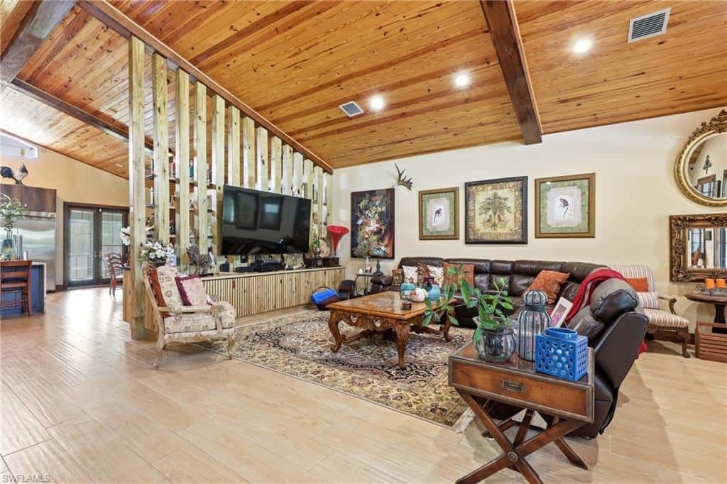 842 Hunting Club Ave, Clewiston, photo 10