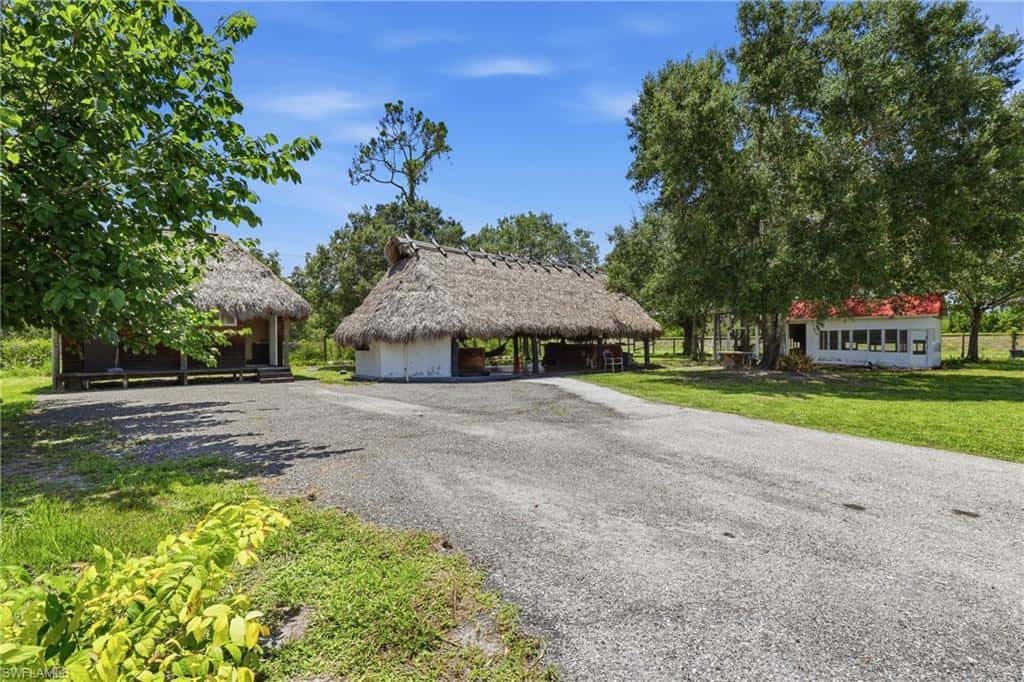 842 Hunting Club Ave, Clewiston, photo 41