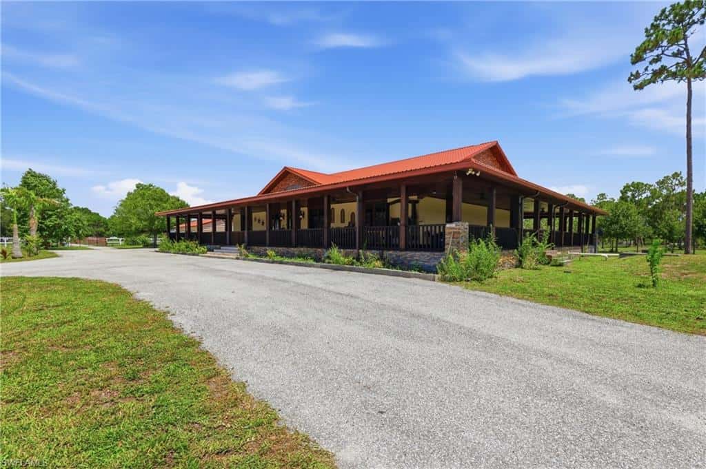 842 Hunting Club Ave, Clewiston, photo 4