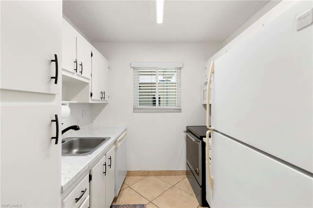 766 Central Ave #119, Naples, photo 7