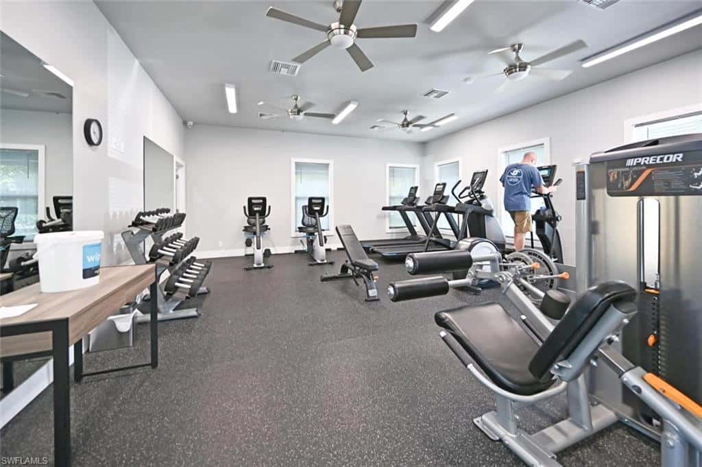 6305 Wilshire Pines Cir #503, Naples, photo 39