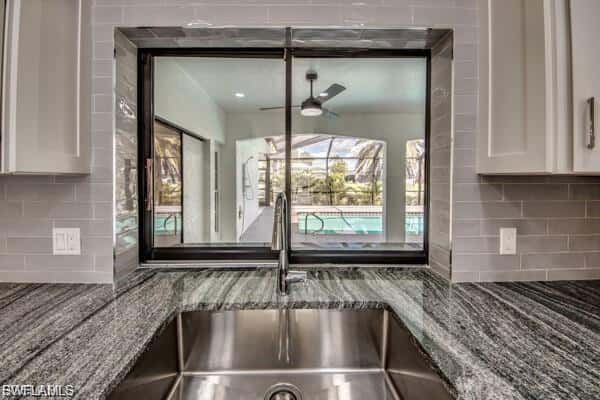 711 33rd Ter, Cape Coral, photo 6
