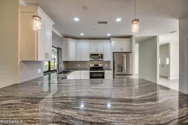 711 33rd Ter, Cape Coral, photo 5