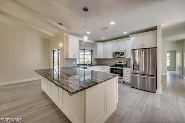 711 33rd Ter, Cape Coral, photo 15