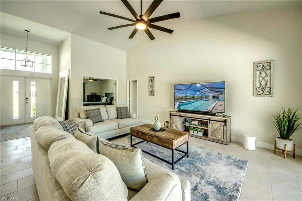 2104 28th Ln, Cape Coral, photo 5