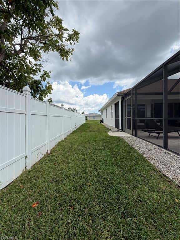 921 5th Ter, Cape Coral, photo 46