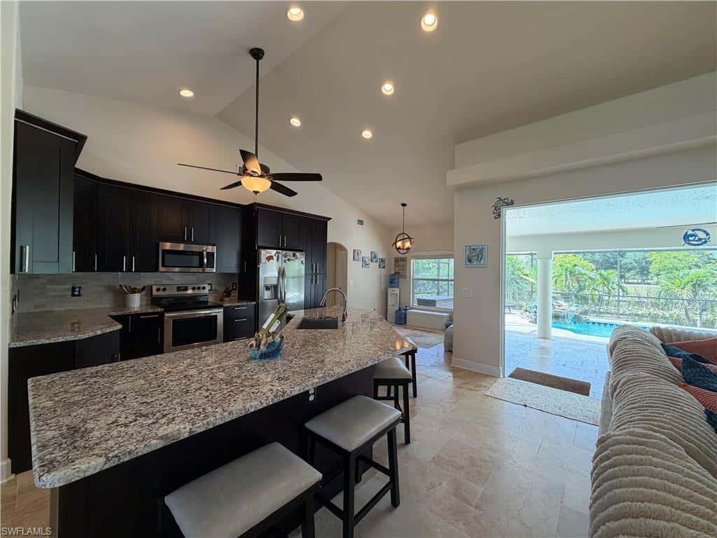 921 5th Ter, Cape Coral, photo 12