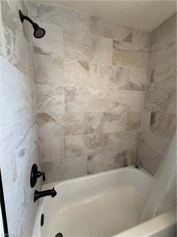 921 5th Ter, Cape Coral, photo 37