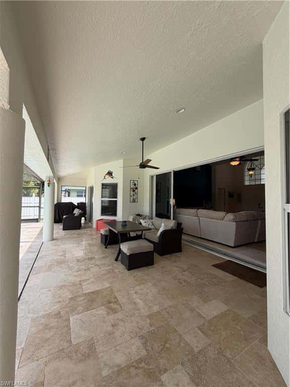921 5th Ter, Cape Coral, photo 19