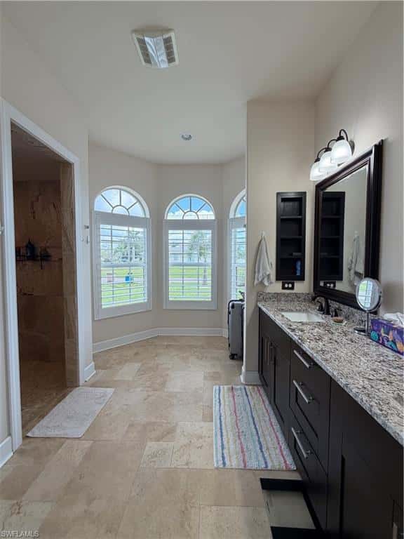 921 5th Ter, Cape Coral, photo 25