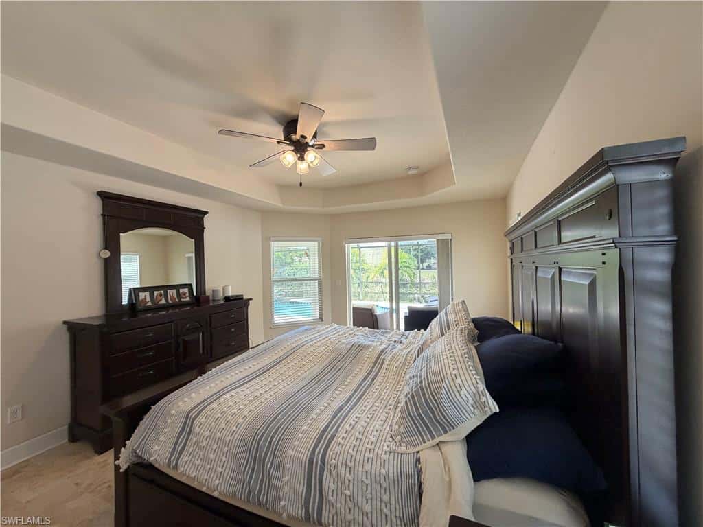 921 5th Ter, Cape Coral, photo 21