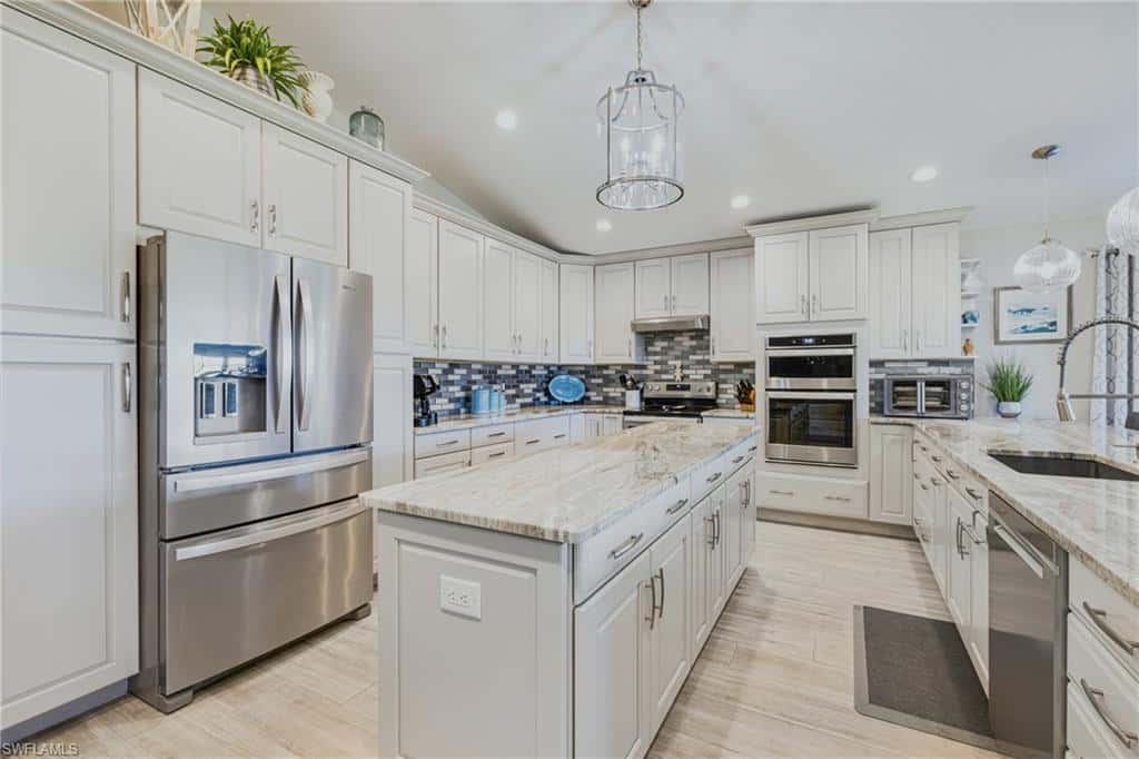 1203 Brandywine Cir, Fort Myers, photo 5