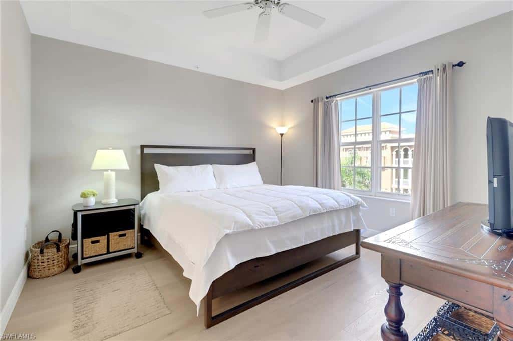 401 Bayfront Pl #3502, Naples, photo 7