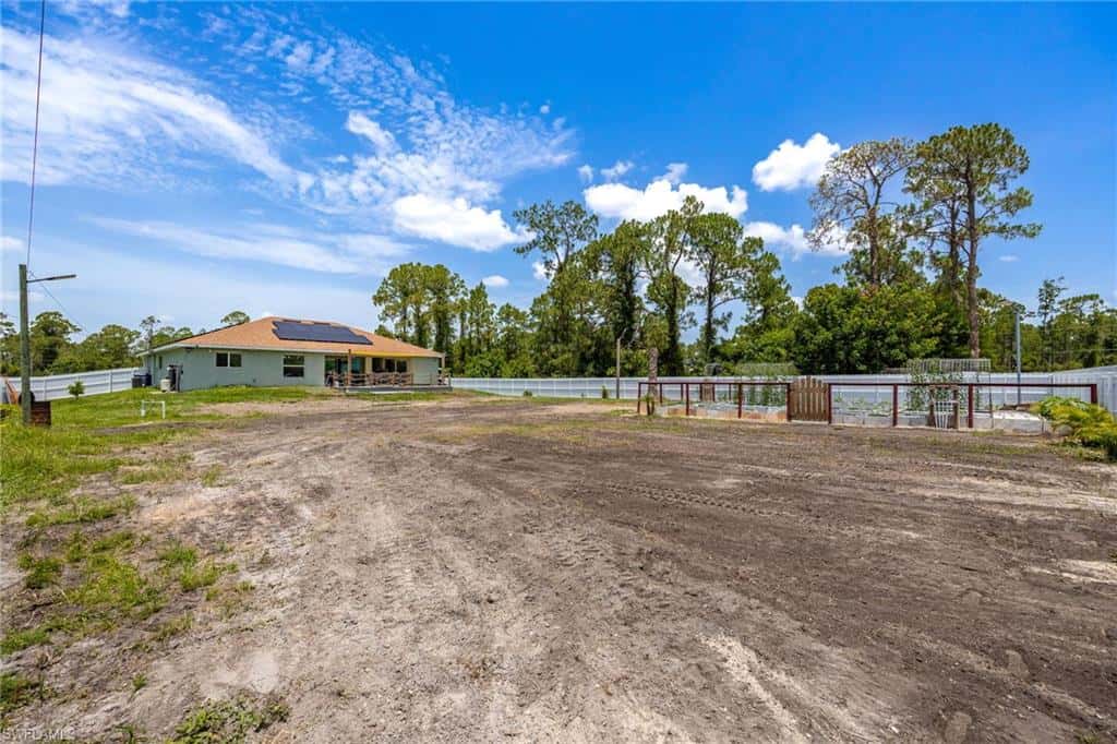 1020 Prospect Ave, Lehigh Acres, photo 36