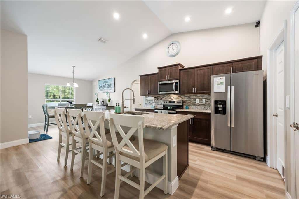 1020 Prospect Ave, Lehigh Acres, photo 5
