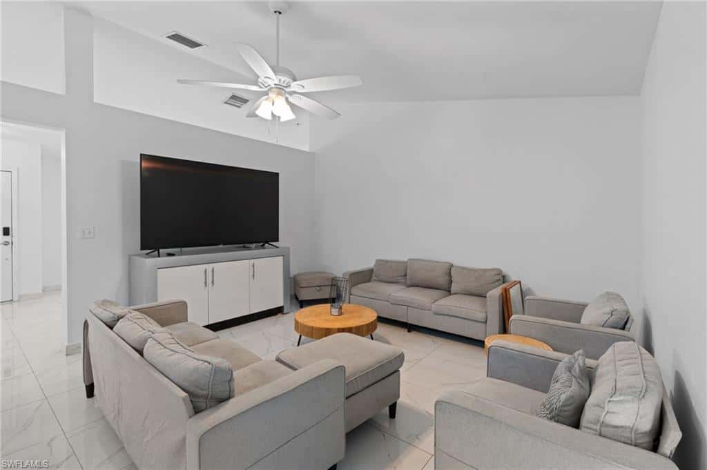 7780 Scarlet Ct, Naples, photo 15