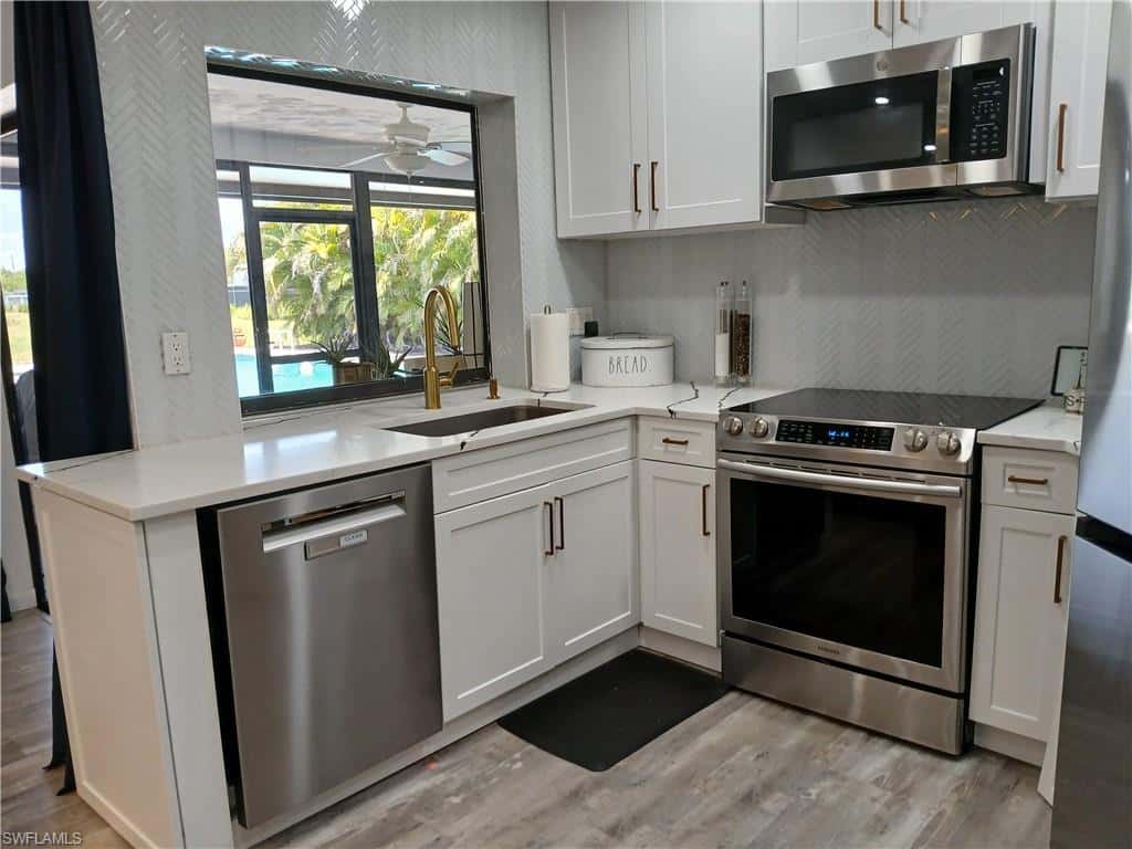 11300 Bridle Ln, Cape Coral, photo 6