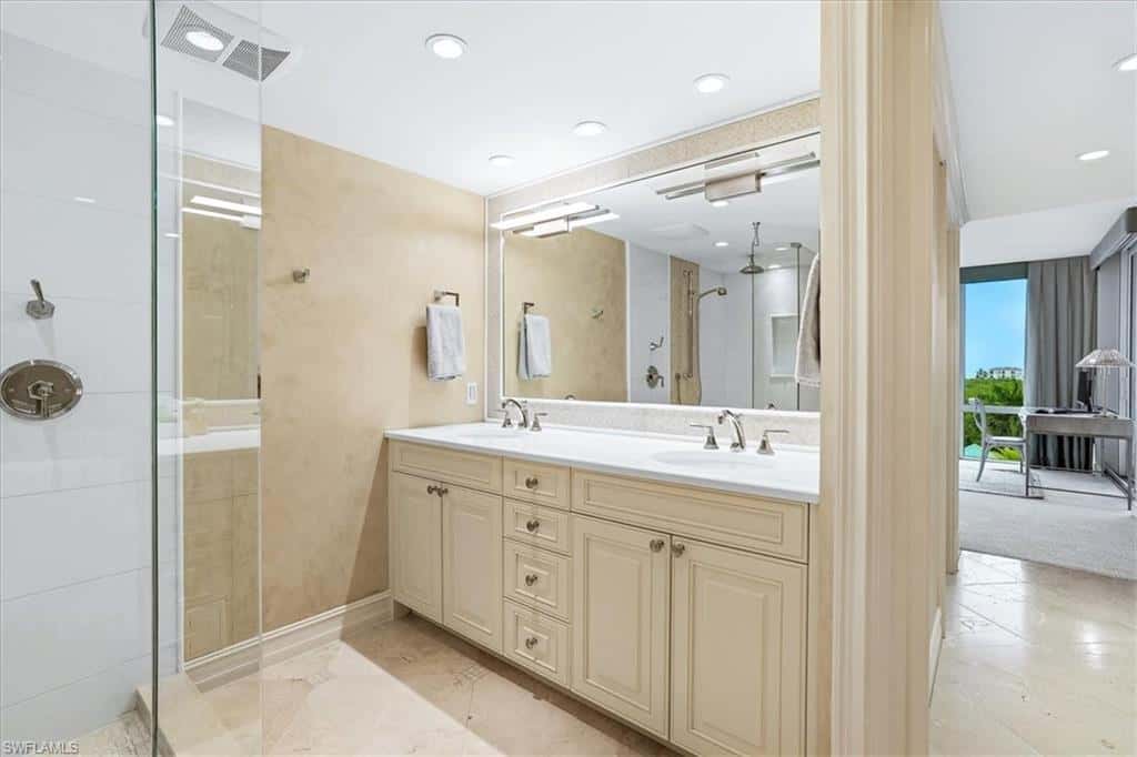 7515 Pelican Bay Blvd #5c, Naples, photo 12